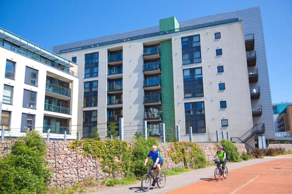 Bayview Apartments Sports Village Cardiff Free Parking & Free Wi Fi Exteriér fotografie