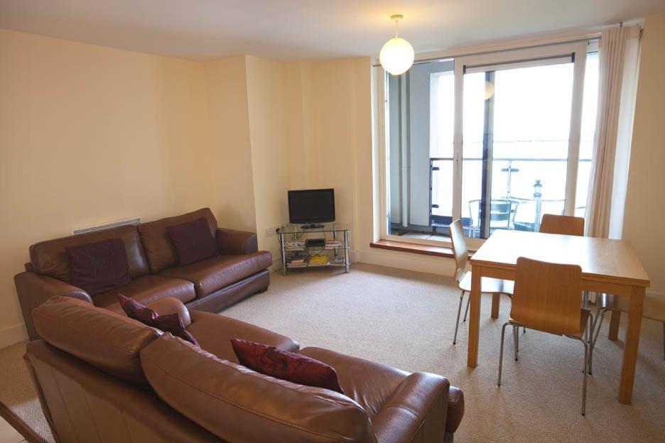 Bayview Apartments Sports Village Cardiff Free Parking & Free Wi Fi Exteriér fotografie